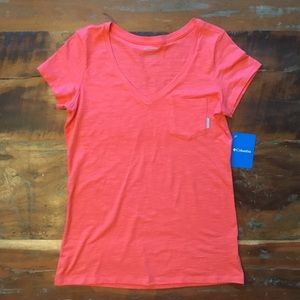 Columbia Pedal Flats Pocket Short Sleeve V-Neck